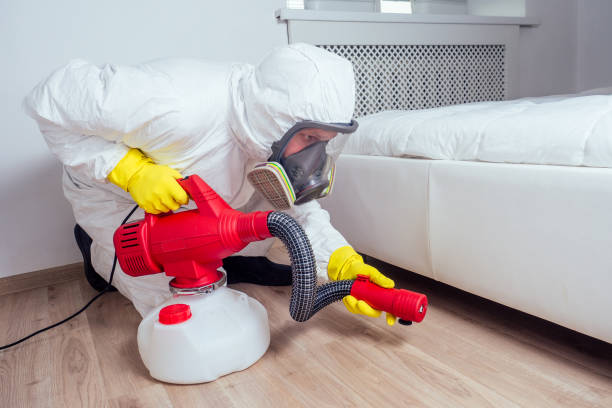 Best Commercial Pest Control Services  in Heritage Village, CT